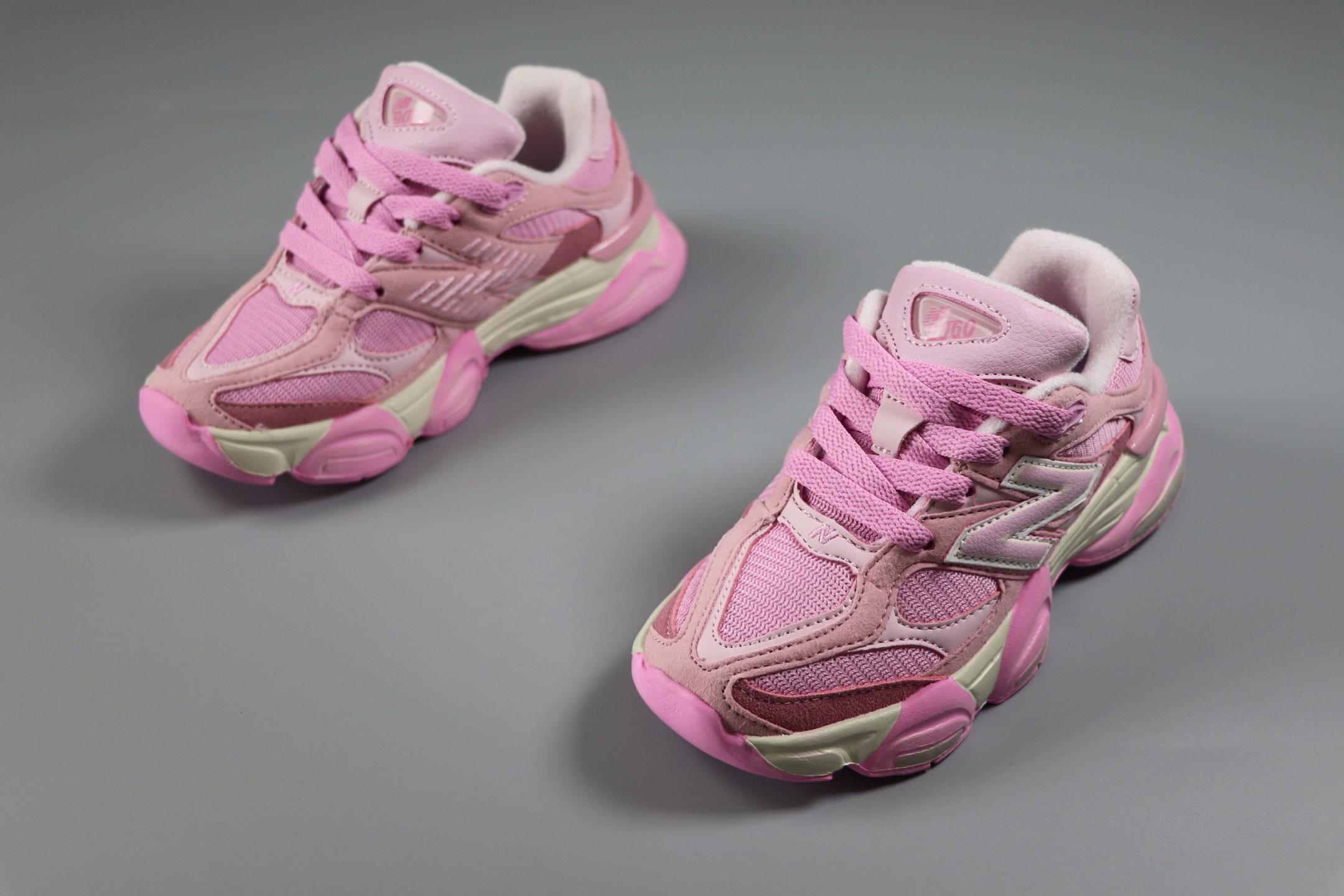 图片[6]-新百伦 New Balance NB9060童鞋26-37 海外版配色不仅显档次，鞋子也更轻盈❗️时尚大气的外观设计，学生必入的百搭童鞋款❗️-选品中心