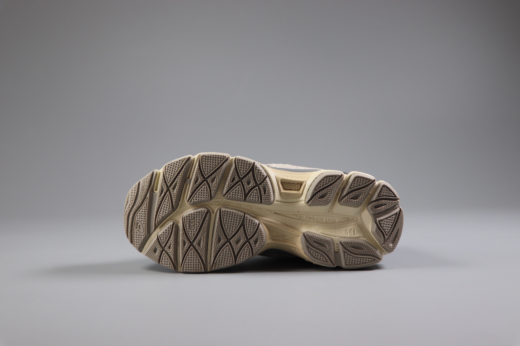 图片[3]-亚瑟士Asics Gel-NYC童鞋亚瑟士运动休闲透气儿童鞋专业跑鞋 米灰色26-37-选品中心