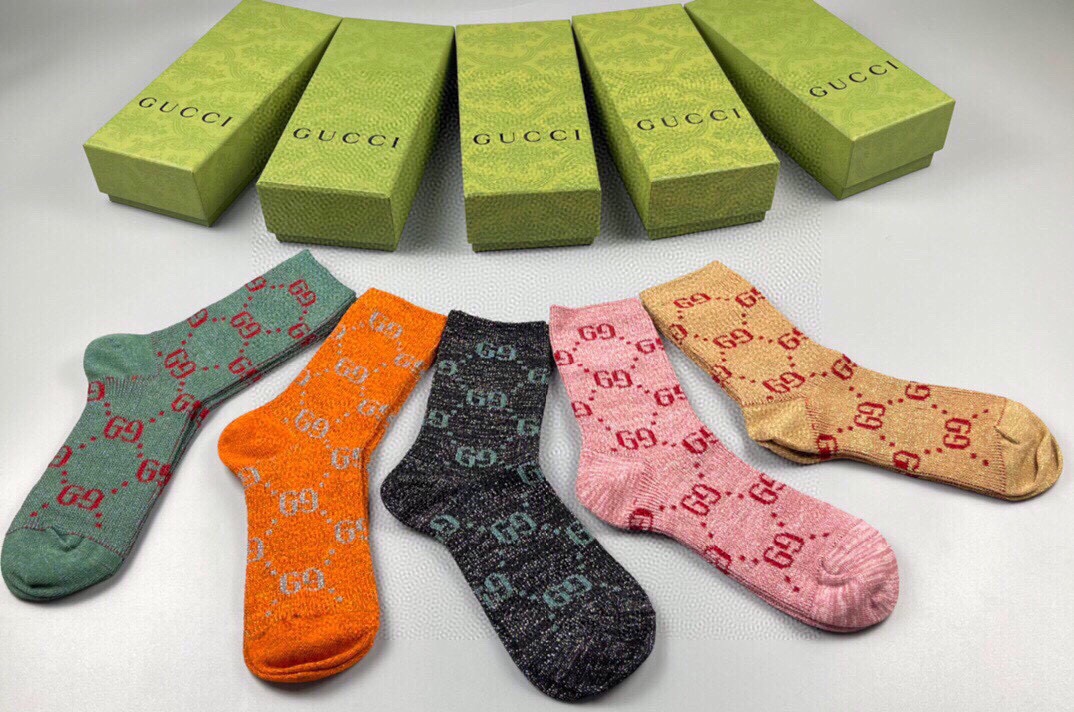 Gucci古奇️超级经典中筒袜子️一盒五双G家专柜一直在售的经典款双针双路纯棉织造加上闪闪金丝线实物超漂