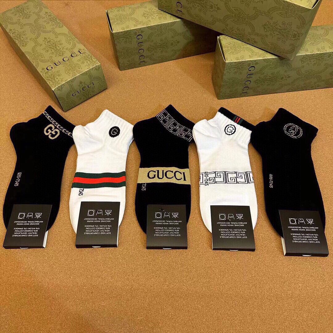 Gucci古奇️G家新品男款短袜️一盒五双G家专柜同步短袜提花经典标志超级nice实物超漂亮超火爆小单品