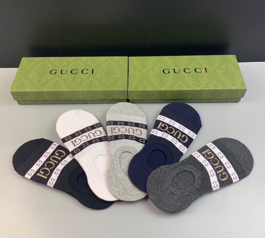 Gucci古奇️G家新品男款隐形袜子️一盒五双提花经典Ｇ家标志纯棉材质超舒适超美腻️大牌出街潮人必备超好