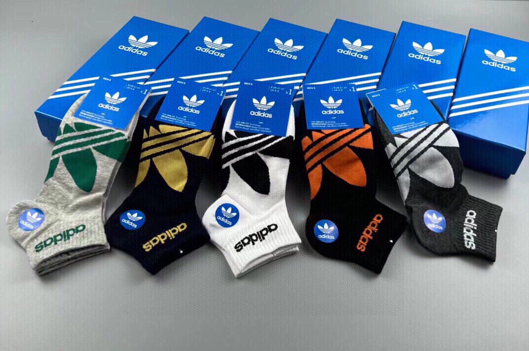 Adidas Special Release: 74-Year-Old Classic Symbol Sock for Ultimate Comfort and Style - 图片 4