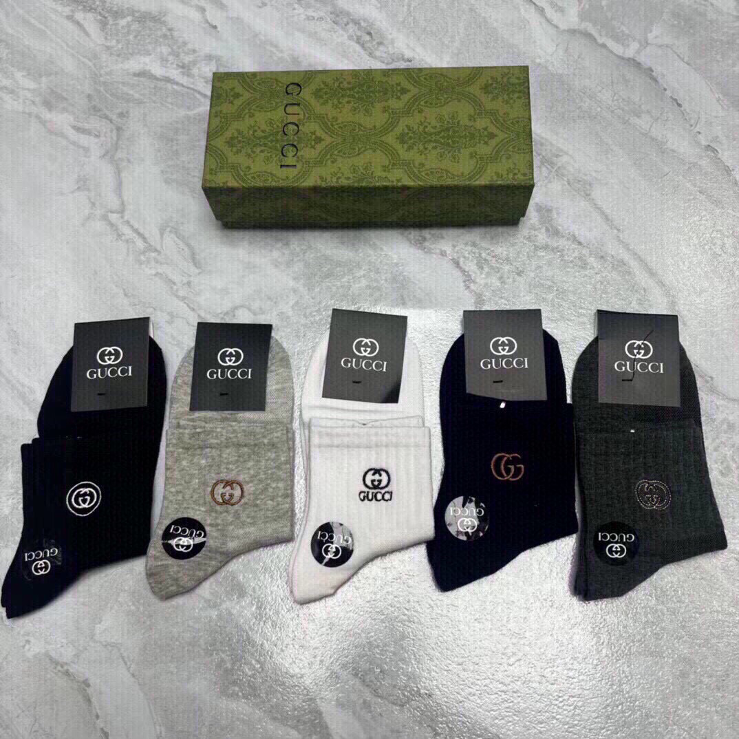 NO:295098,Gucci · Gucci G home new men's socks [one box and five pairs] embroidered classic logo, made of pure cotton, breathable and comfortable, super nice super popular small items, big brands go out on the street, trendy people must have super easy to match socks, stockings, socks, gucci, gucci, socks19860909Gucci · 古奇G家新品男款袜子【一盒五双】刺绣经典logo,纯棉材质制造,透气舒适,超级nice超火爆小单品,大牌出街,潮人必备超好搭袜子,丝袜,袜子,gucci,gucci,socks,accessory