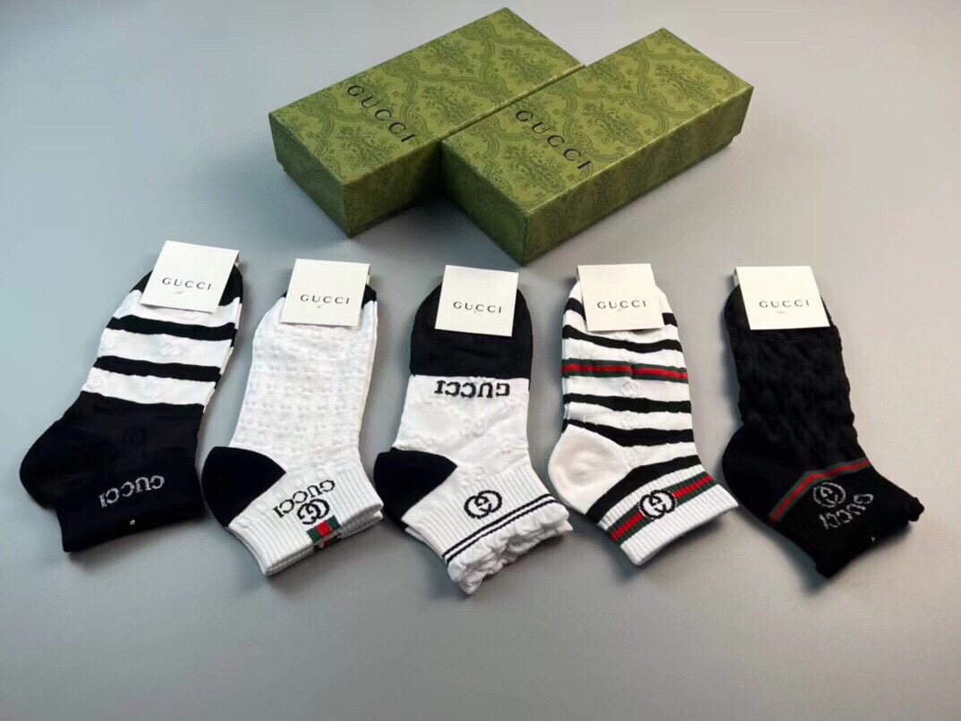 NO:296669,Gucci · Gucci G home new socks [one box and five pairs] classic double G logo for jacquard, super nice, super beautiful, super popular small items, big brands go out on the street, trendy people must have super easy to match socks and stockings, socks, gucci, gucci, socks19860909Gucci · 古奇G家新品袜子【一盒五双】提花经典双G标志,超级nice,实物超漂亮,超火爆小单品,大牌出街,潮人必备超好搭袜子丝袜,袜子,gucci,gucci,socks,accessory