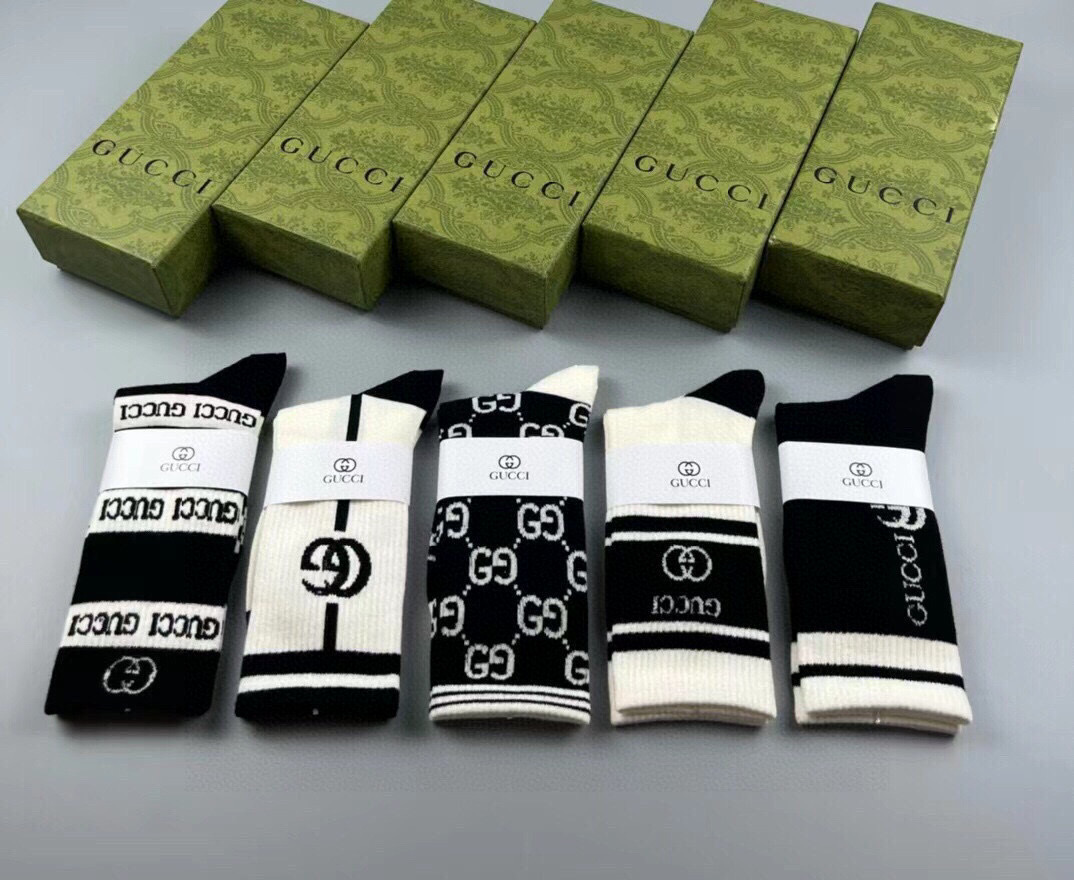  🆕Gucci · 古奇❗️大G家新品长筒袜子❗️【一盒五双】经典双G标志，特显高大上，纯棉材质，透气舒