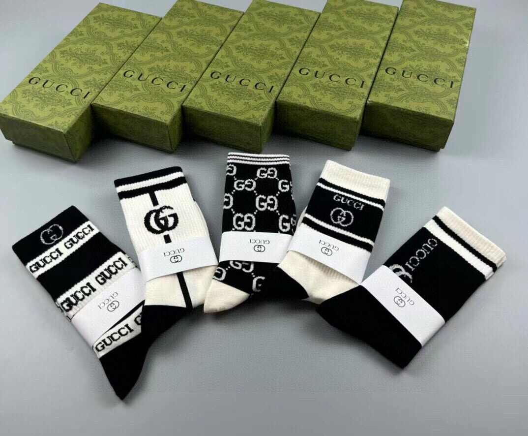  🆕Gucci · 古奇❗️大G家新品长筒袜子❗️【一盒五双】经典双G标志，特显高大上，纯棉材质，透气舒