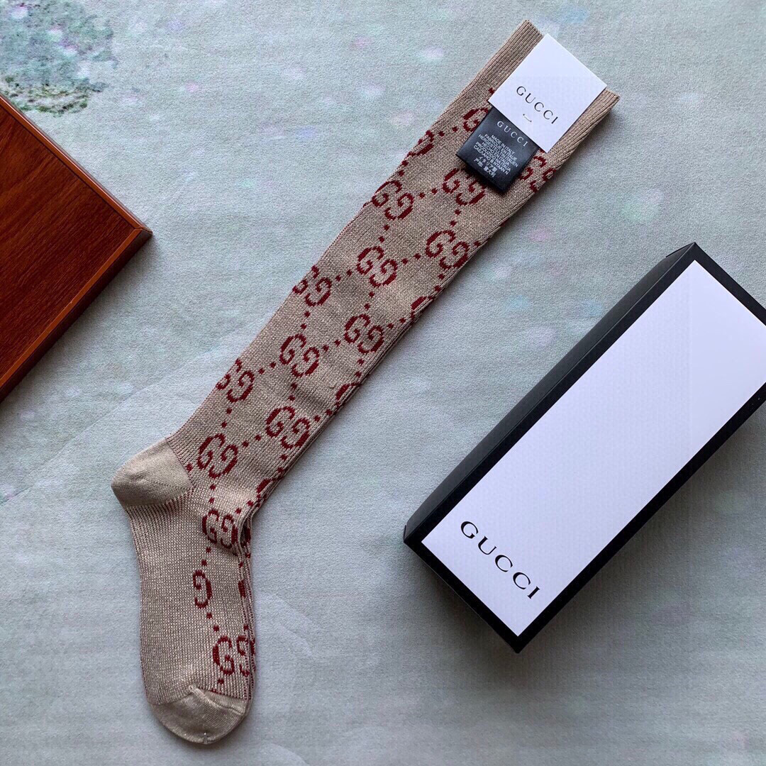  🆕Gucci · 古奇❗️G家经典长款小腿袜❗️【一盒一双】G家专柜一直在售的经典款，外贸订单全品相尾