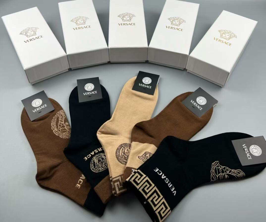  🆕Versace · 范思哲❗️新品男款袜子❗️【一盒五双】纯棉材质织造，超柔软舒适，提花经典美人头➕