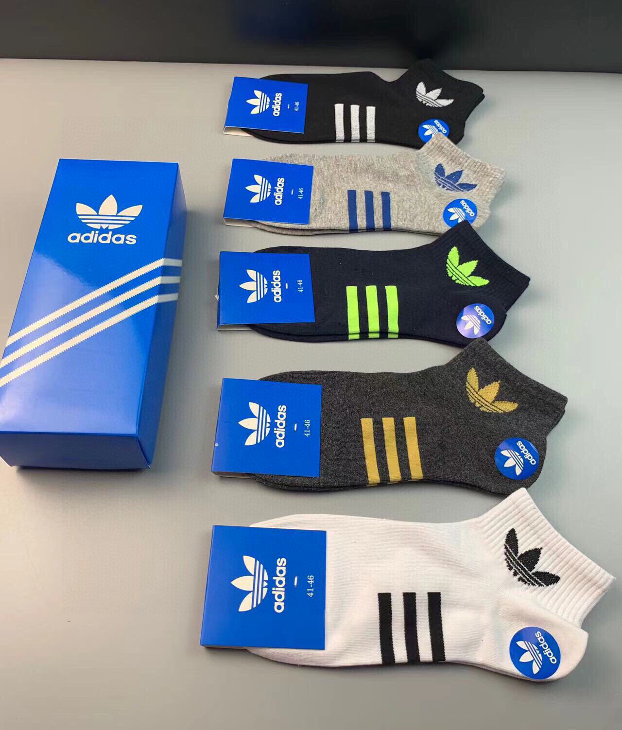  🆕Adidas · 阿迪达斯❗️三叶草新品男款袜子☘️提花经典标志❗️ins今年超火爆元素单品❗️纯棉