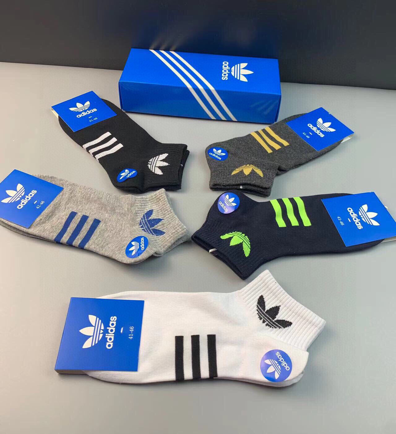  🆕Adidas · 阿迪达斯❗️三叶草新品男款袜子☘️提花经典标志❗️ins今年超火爆元素单品❗️纯棉