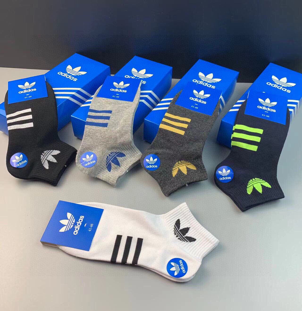  🆕Adidas · 阿迪达斯❗️三叶草新品男款袜子☘️提花经典标志❗️ins今年超火爆元素单品❗️纯棉