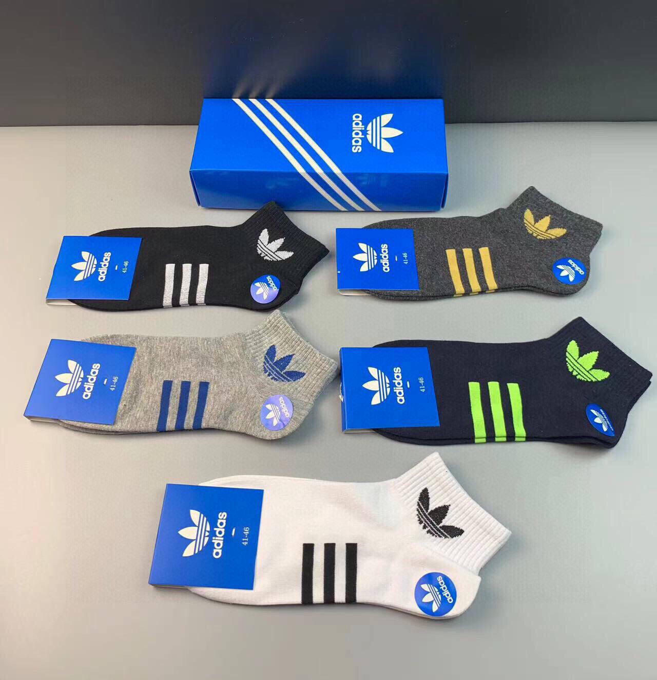  🆕Adidas · 阿迪达斯❗️三叶草新品男款袜子☘️提花经典标志❗️ins今年超火爆元素单品❗️纯棉