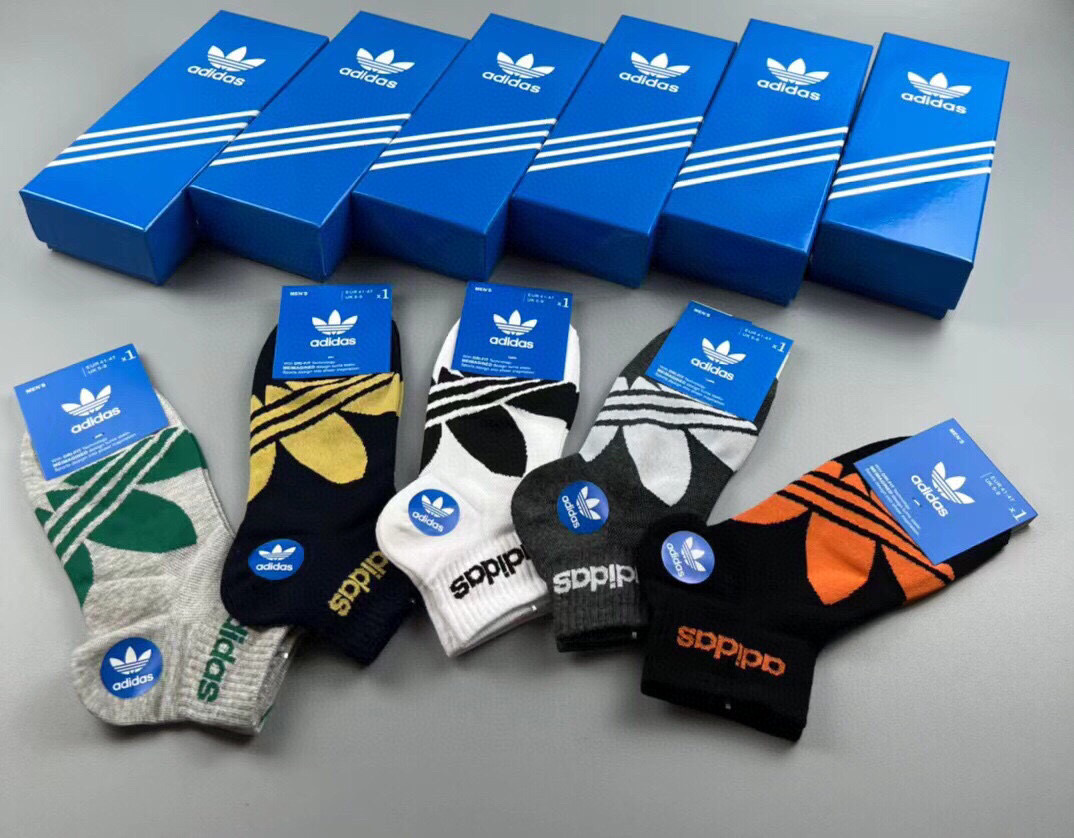  🆕Adidas · 阿迪达斯❗️三叶草新品男款袜子☘️提花经典标志❗️ins今年超火爆元素单品❗️纯棉