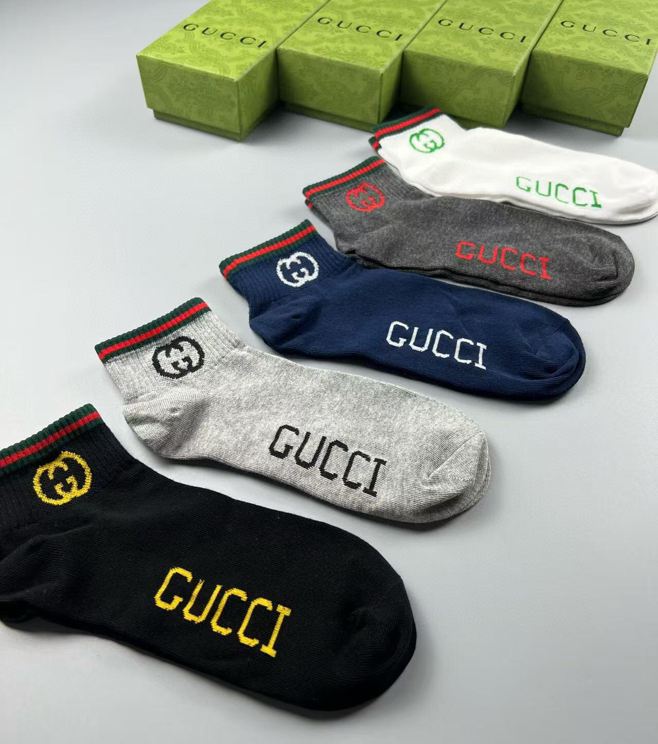  🆕Gucci · 古奇❗️G家新品短袜❗️【一盒五双】提花经典标志，超级nice，实物超漂亮，超火爆小