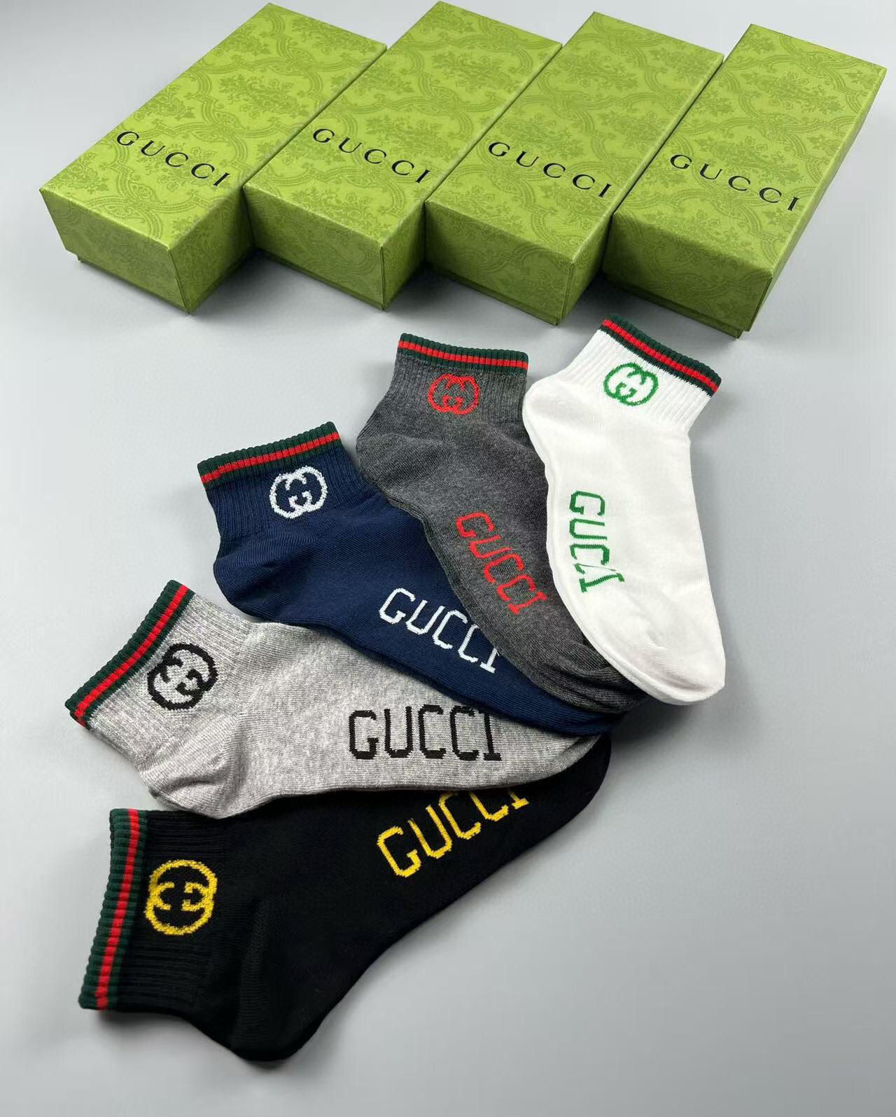  🆕Gucci · 古奇❗️G家新品短袜❗️【一盒五双】提花经典标志，超级nice，实物超漂亮，超火爆小