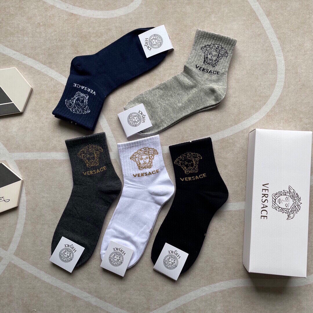  🆕Versace · 范思哲❗️新品短筒男款袜子❗️【一盒五双】纯棉材质织造，超柔软舒适，提花经典美人