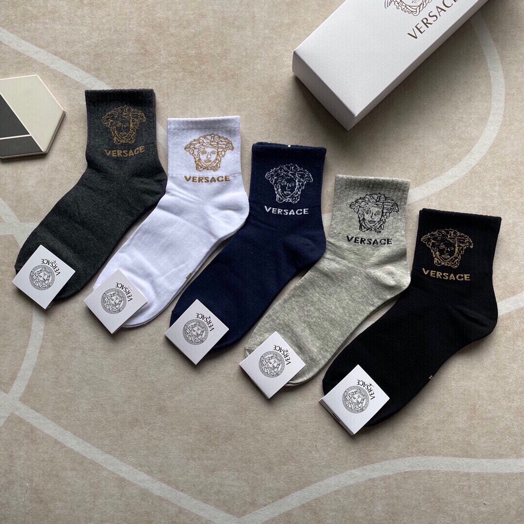  🆕Versace · 范思哲❗️新品短筒男款袜子❗️【一盒五双】纯棉材质织造，超柔软舒适，提花经典美人