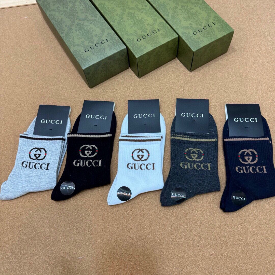  🆕Gucci · 古奇❗️G家新品袜子❗️【一盒五双】提花经典双G标志，超级nice，实物超漂亮，超火