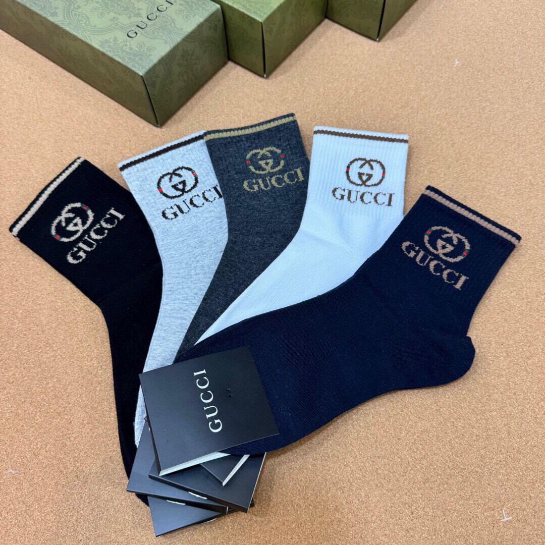  🆕Gucci · 古奇❗️G家新品袜子❗️【一盒五双】提花经典双G标志，超级nice，实物超漂亮，超火