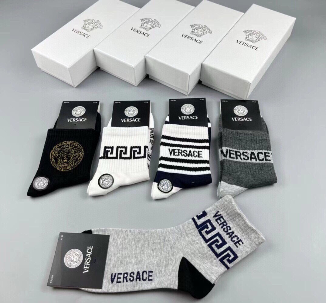  🆕Versace · 范思哲❗️新品男款袜子❗️【一盒五双】纯棉材质织造，超柔软舒适，提花经典美人头➕