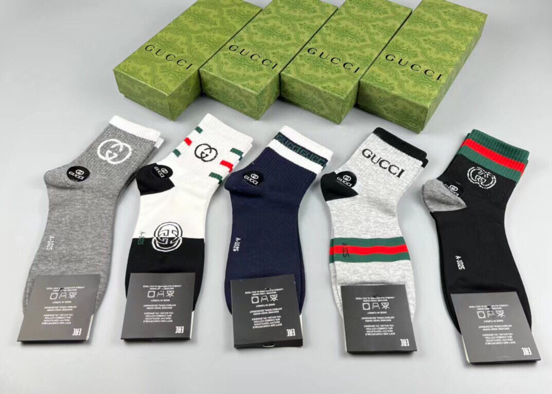  🆕Gucci · 古奇❗️G家新品袜子❗️【一盒五双】提花经典双G标志，超级nice，实物超漂亮，超火