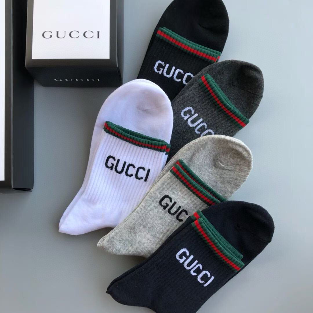  🆕Gucci · 古奇❗️大G家男款袜子❗️【一盒五双】红绿条搭配品牌全称logo，特显高大上，纯棉材
