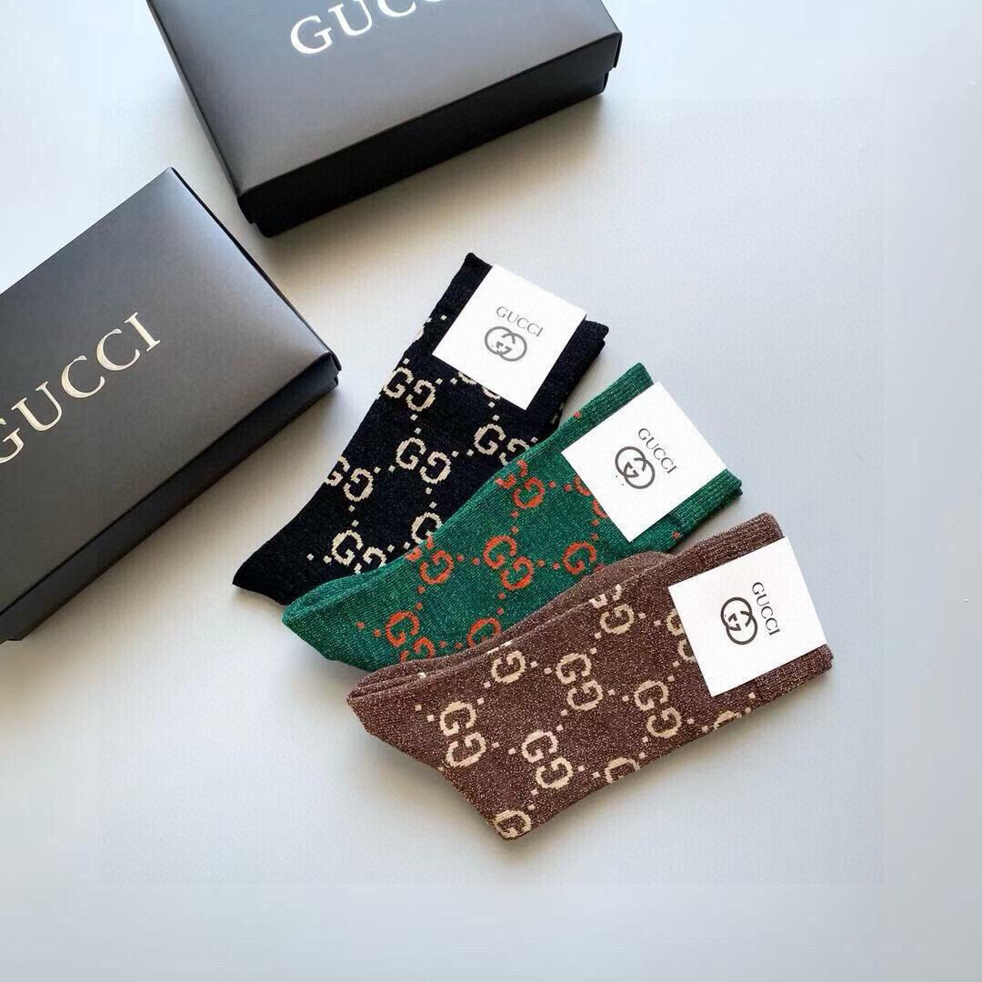  🆕Gucci · 古奇❗️炒鸡火爆的款式❗️【一盒五双】G家专柜一直在售的经典款，纯棉织造，加上闪闪金