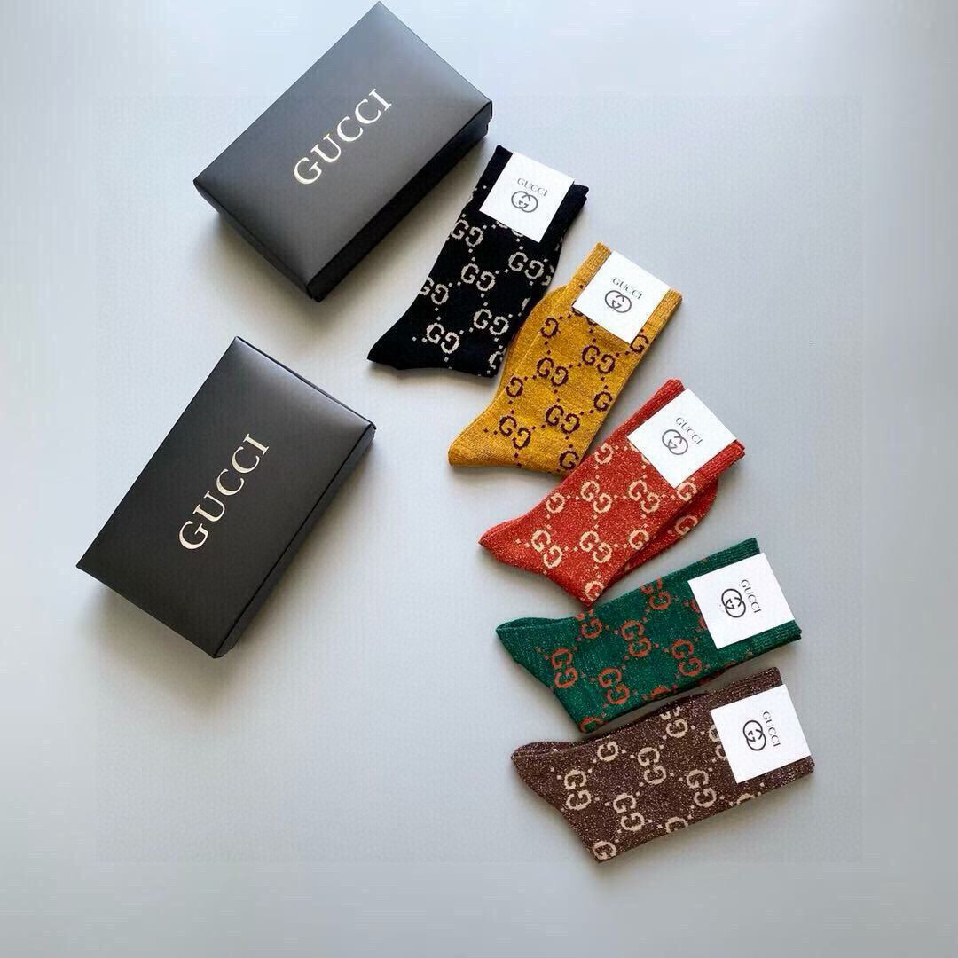  🆕Gucci · 古奇❗️炒鸡火爆的款式❗️【一盒五双】G家专柜一直在售的经典款，纯棉织造，加上闪闪金