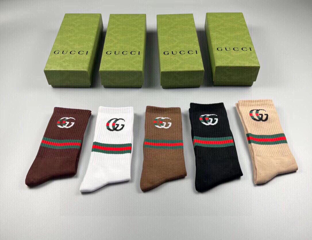  🆕Gucci · 古奇❗️大G家新品长筒袜子❗️【一盒五双】罗口处双G标志搭配红绿条，特显高大上，纯棉