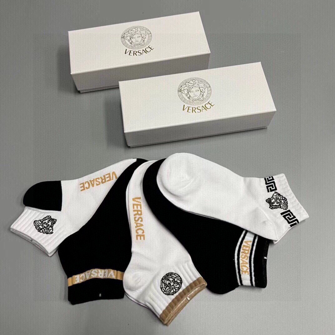  🆕Versace · 范思哲❗️新品男款袜子❗️【一盒五双】纯棉材质织造，超柔软舒适，提花经典logo