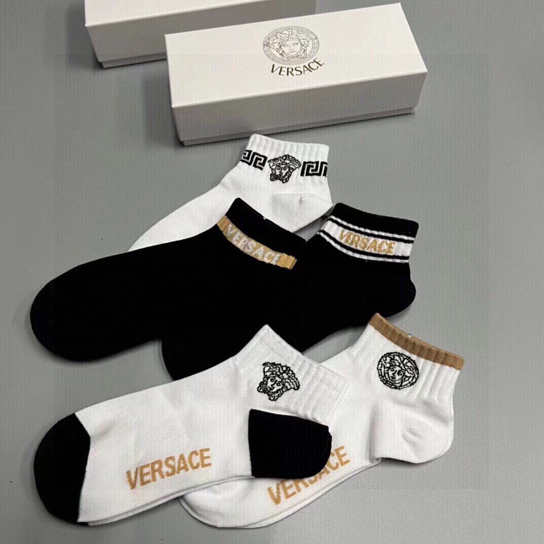  🆕Versace · 范思哲❗️新品男款袜子❗️【一盒五双】纯棉材质织造，超柔软舒适，提花经典logo
