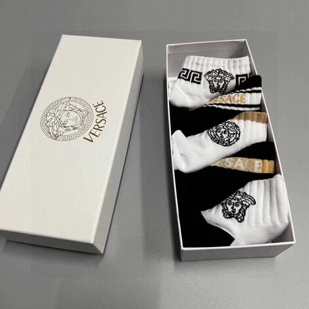  🆕Versace · 范思哲❗️新品男款袜子❗️【一盒五双】纯棉材质织造，超柔软舒适，提花经典logo