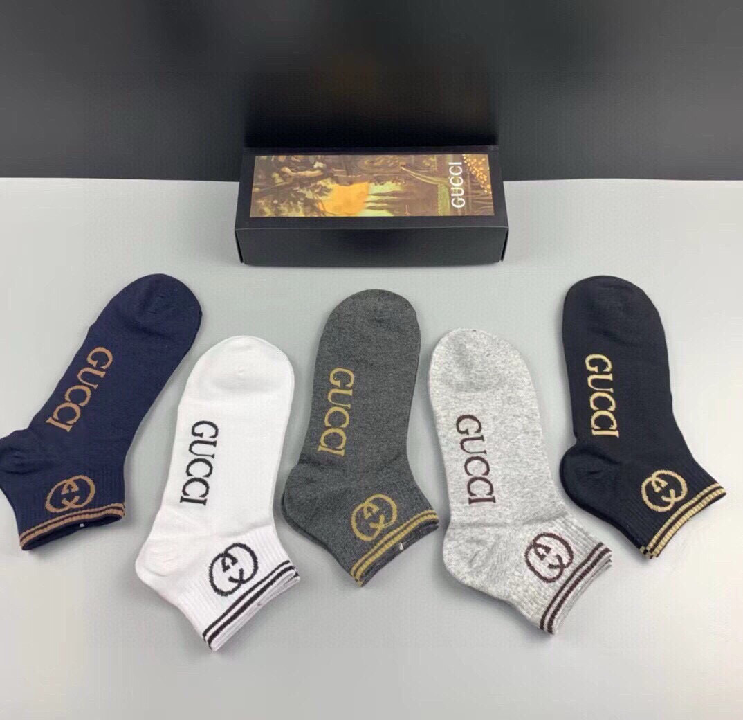  🆕Gucci · 古奇❗️G家新品短袜❗️【一盒五双】纯棉材质，提花Gucci字母标志，简单大气，实物