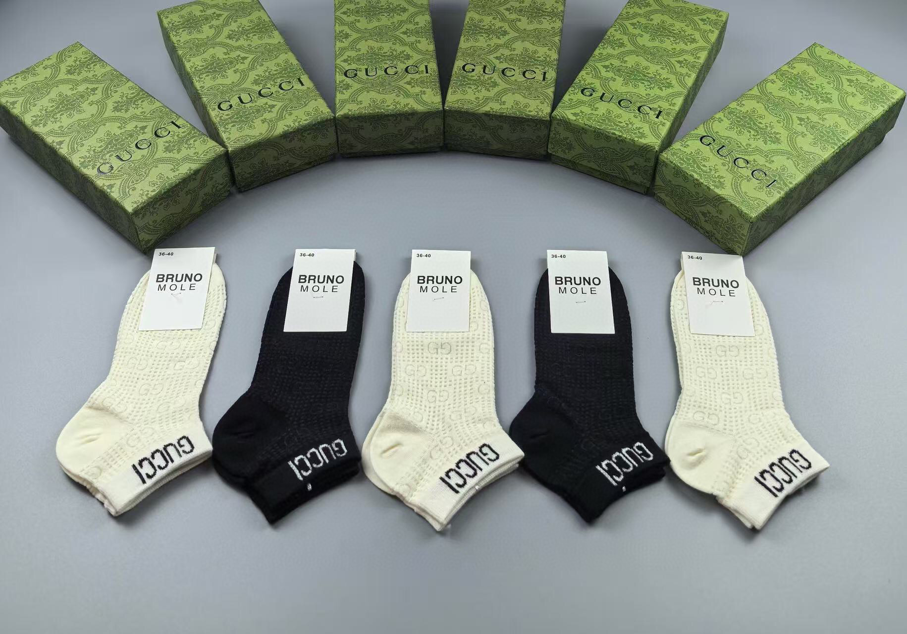  🆕Gucci · 古奇❗️G家新品短袜❗️【一盒五双】提花经典标志，超级nice，实物超漂亮，超火爆小