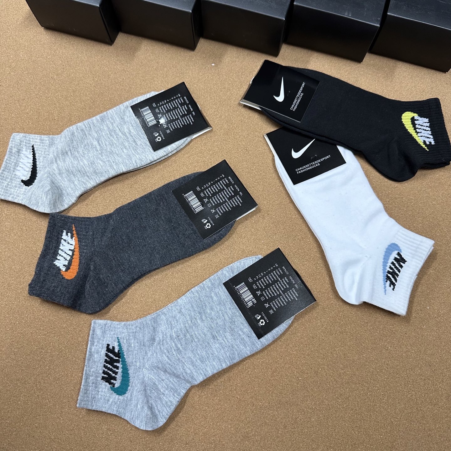  🆕Nike · 耐克❗️永远的经典永远的☑️❗️精梳棉材质，透气吸汗柔软舒适，上脚非常nice❗️商务