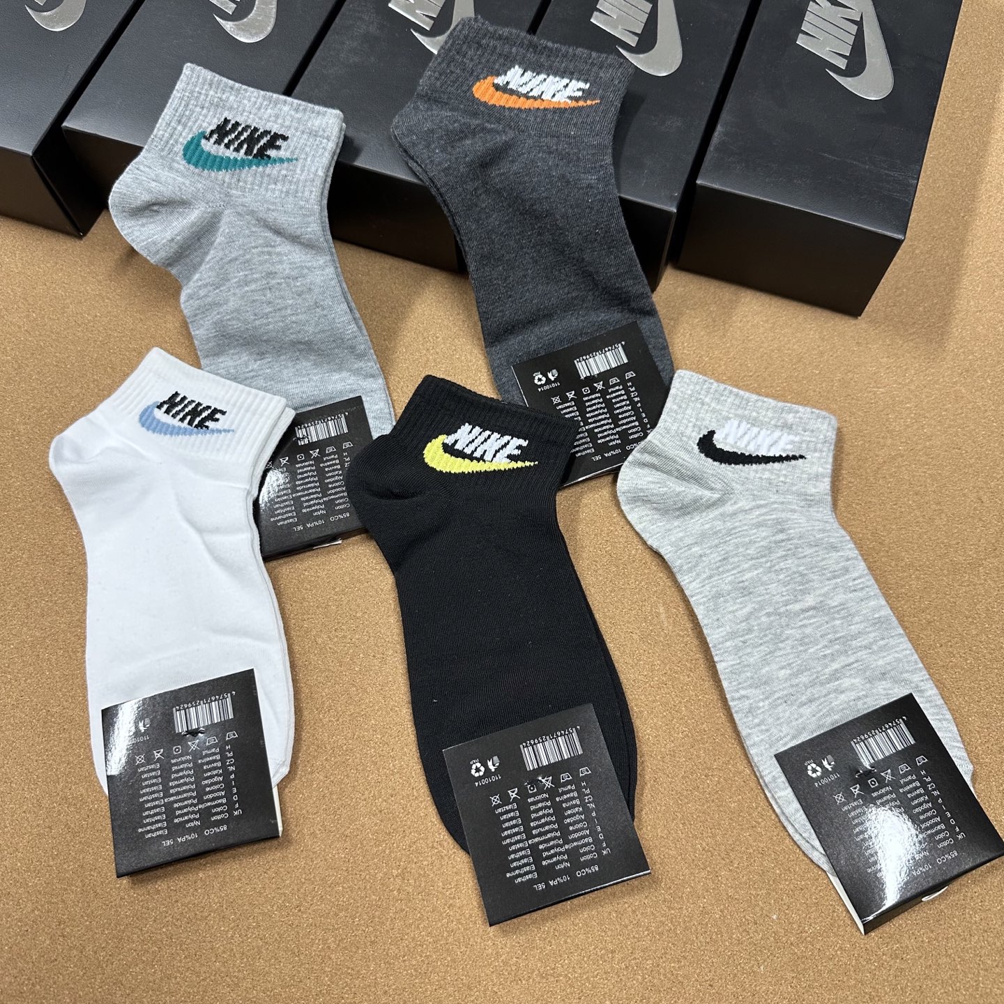  🆕Nike · 耐克❗️永远的经典永远的☑️❗️精梳棉材质，透气吸汗柔软舒适，上脚非常nice❗️商务