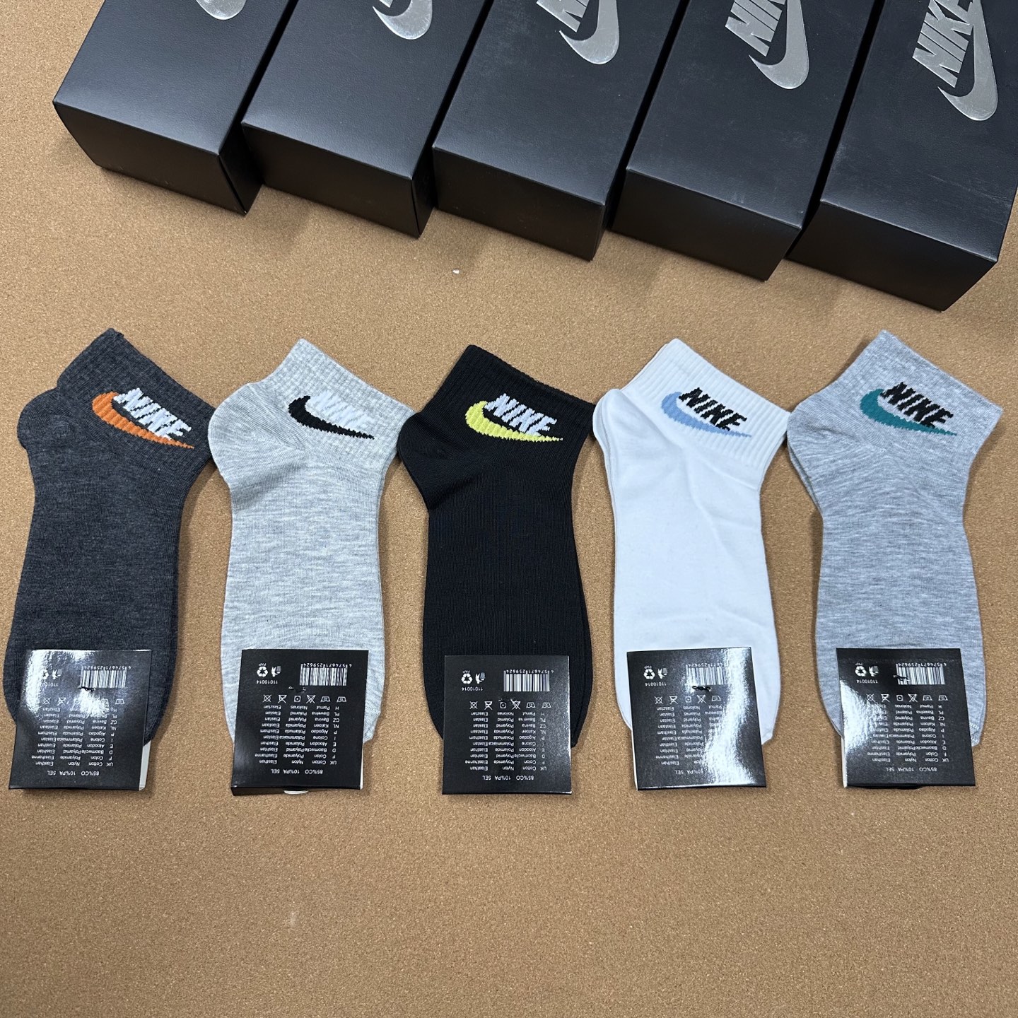  🆕Nike · 耐克❗️永远的经典永远的☑️❗️精梳棉材质，透气吸汗柔软舒适，上脚非常nice❗️商务