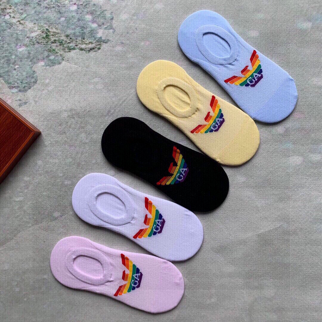  🆕EMPORIO ARMANI · 阿玛尼❗️新品女款隐形袜子❗️【一盒五双】提花经典logo标志，纯