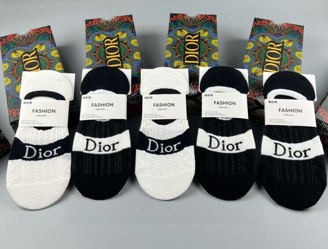  🆕Dior · 迪奥❗️D家新品女款隐形袜子❗️【一盒五双】提花经典字母标志，纯棉材质，超舒适超美腻❗