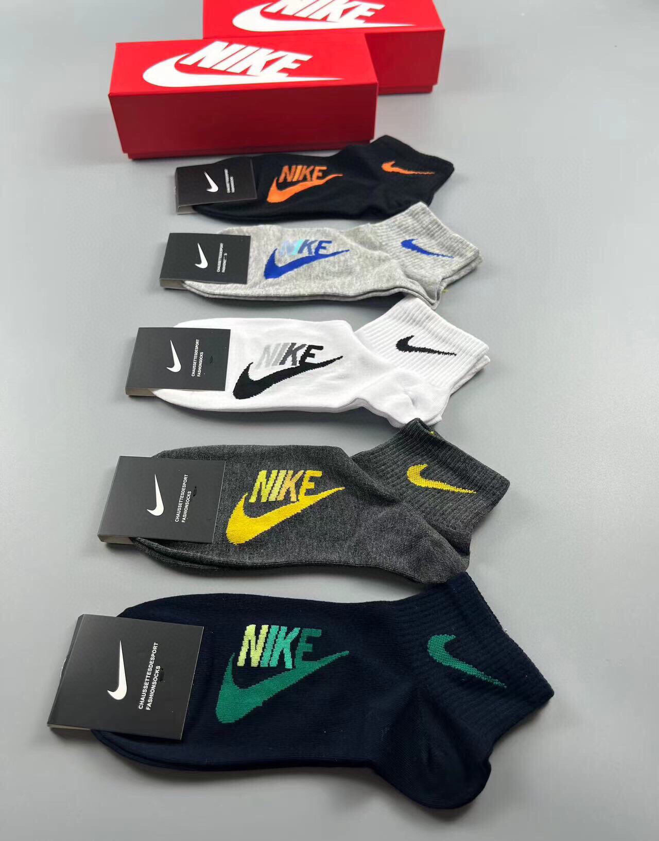  🆕Nike · 耐克❗️永远的经典永远的☑️❗️精梳棉材质，透气吸汗柔软舒适，上脚非常nice❗️商务
