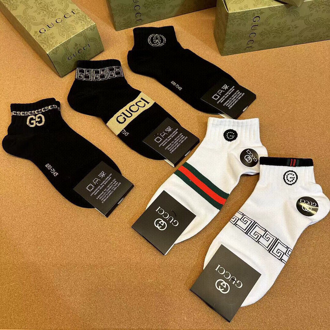  🆕Gucci · 古奇❗️G家新品男款短袜❗️【一盒五双】G家专柜同步短袜，提花经典标志，超级nice