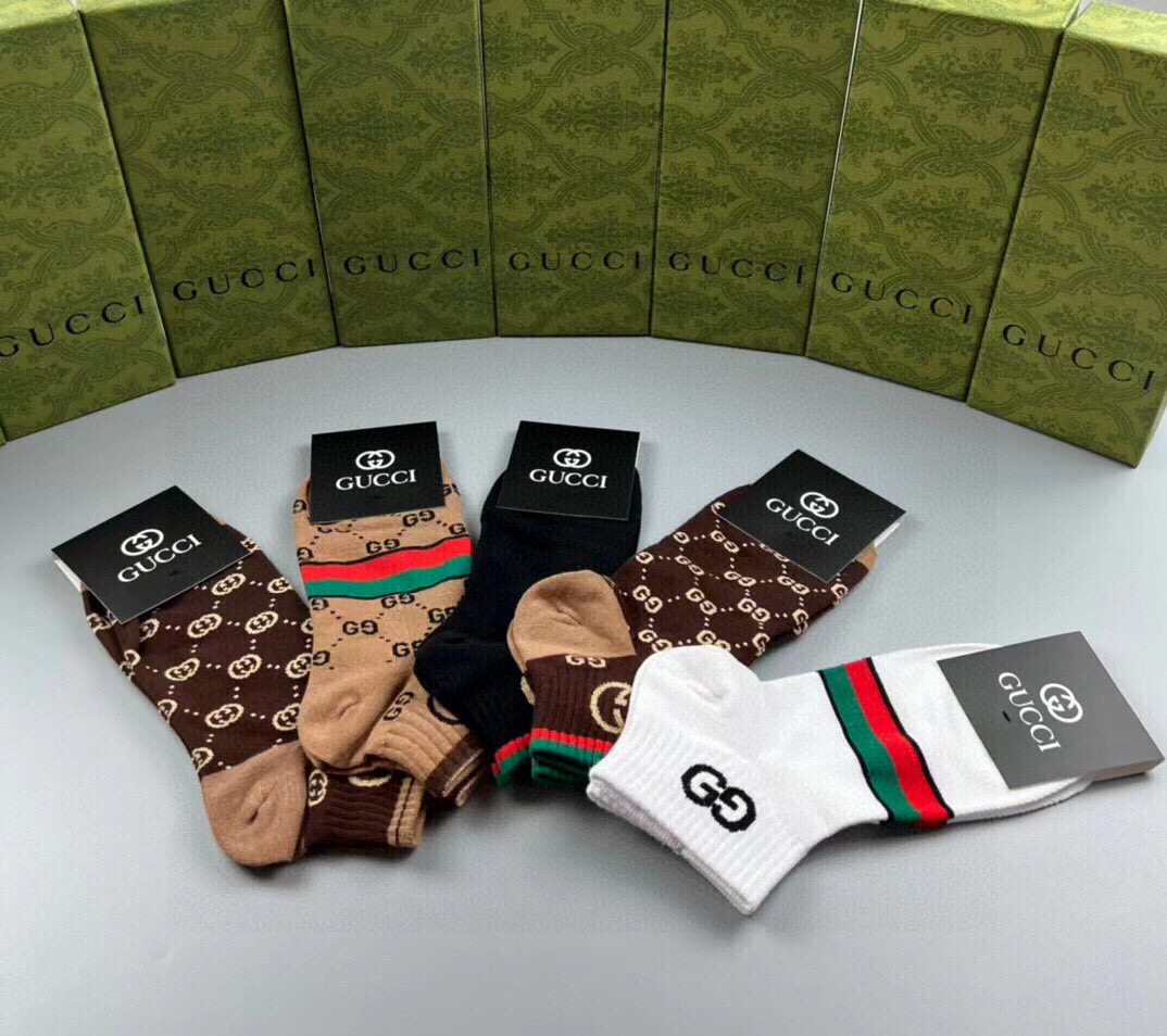  🆕Gucci · 古奇❗️G家新品短袜❗️【一盒五双】提花经典标志，超级nice，实物超漂亮，超火爆小