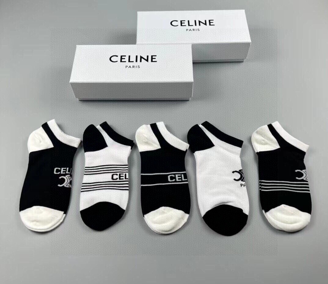  🆕CELINE · 赛琳❗️新品女款短袜子【一盒五双】提花经典标志，纯棉材质制造，透气舒适，超级nic