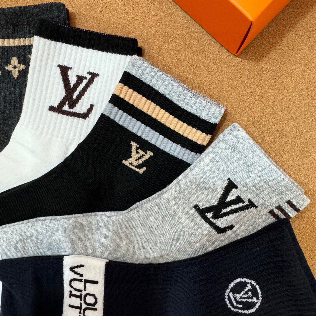  🆕Louis Vuitton · 路易威登❗️驴家新品男款袜子❗️【一盒五双】驴家经典logo，纯棉材