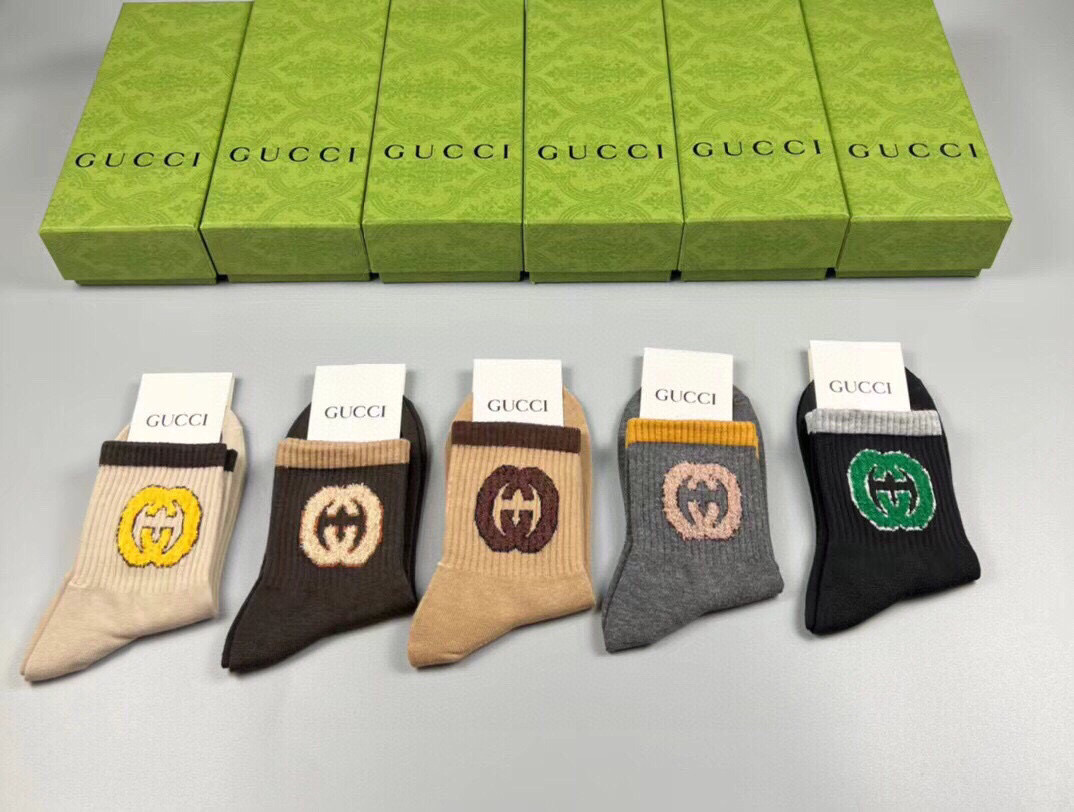  🆕Gucci · 古奇❗️G家新品袜子❗️【一盒五双】提花经典双G标志，超级nice，实物超漂亮，超火