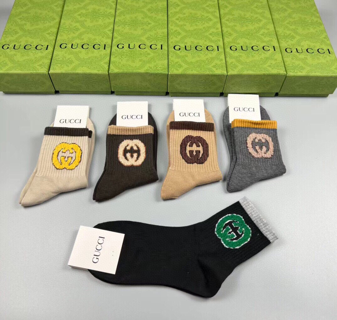  🆕Gucci · 古奇❗️G家新品袜子❗️【一盒五双】提花经典双G标志，超级nice，实物超漂亮，超火