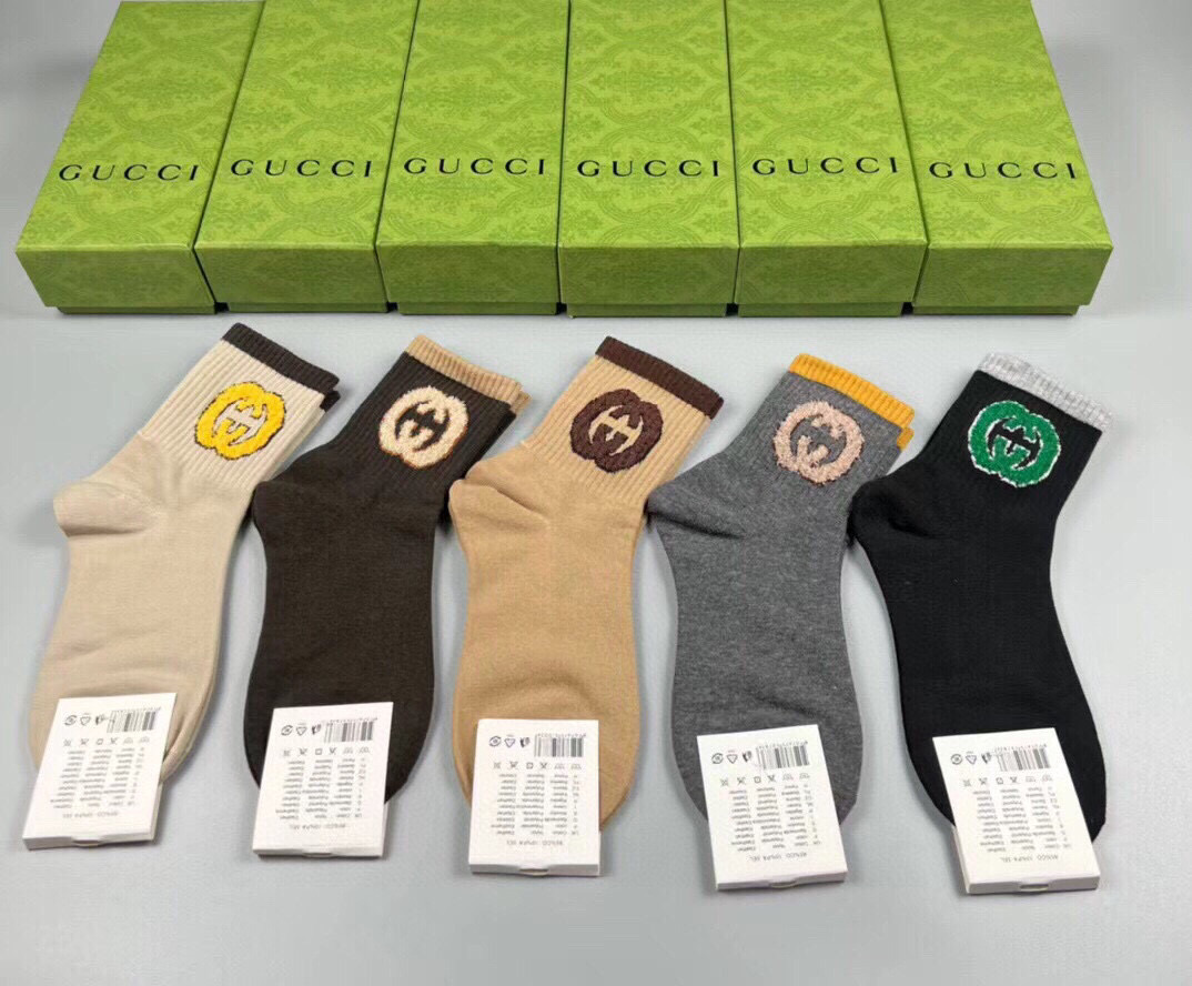  🆕Gucci · 古奇❗️G家新品袜子❗️【一盒五双】提花经典双G标志，超级nice，实物超漂亮，超火