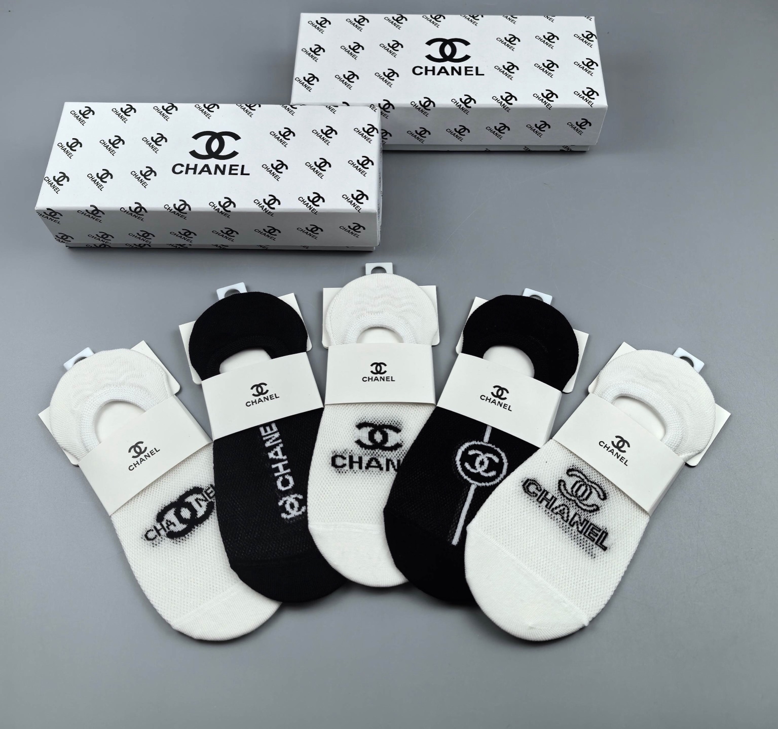  🆕Chanel · 香奈儿❗️小香新品女款隐形袜子❗️【一盒五双】提花经典标志，纯棉材质，超舒适超美腻
