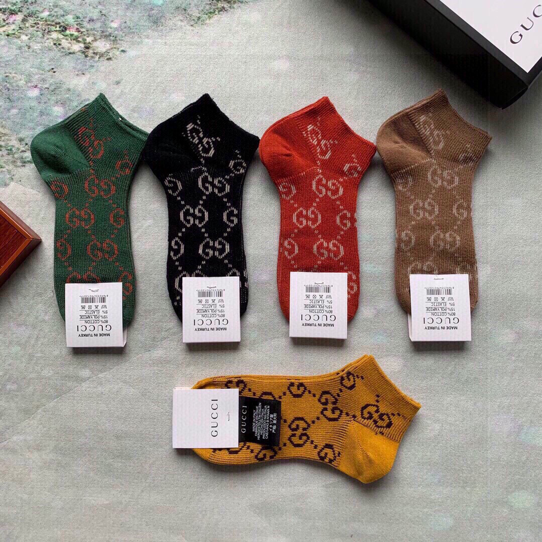  🆕Gucci · 古奇❗️G家春夏新品女款袜子❗️【一盒五双】超级经典的双G标志，配以经典的G家色系，