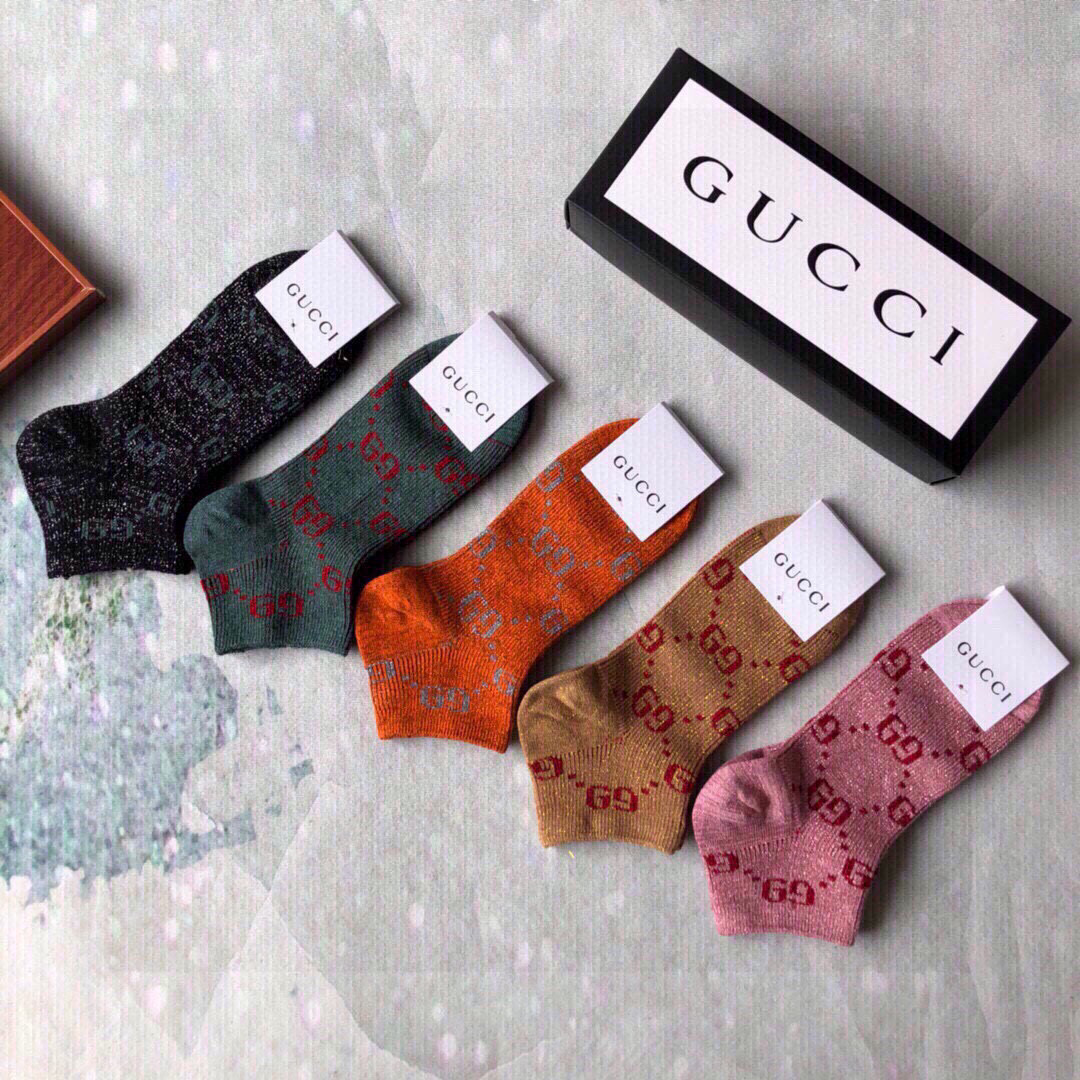  🆕Gucci · 古奇❗️超级经典短款袜子❗️【一盒五双】G家专柜一直在售的经典款，双针双路纯棉织造，